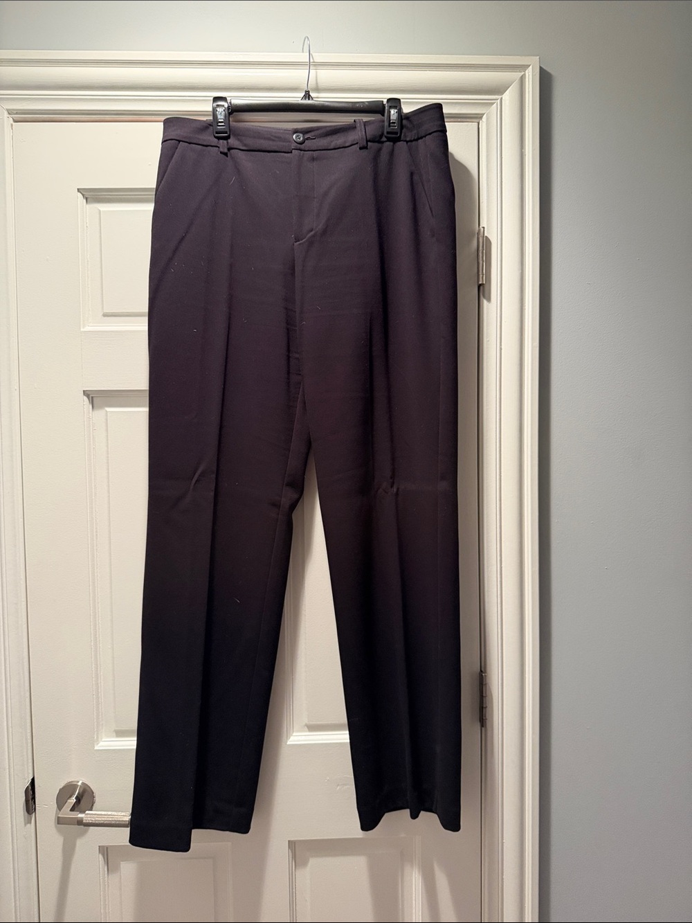 CAbi Straight-Leg Dress Pants in Black